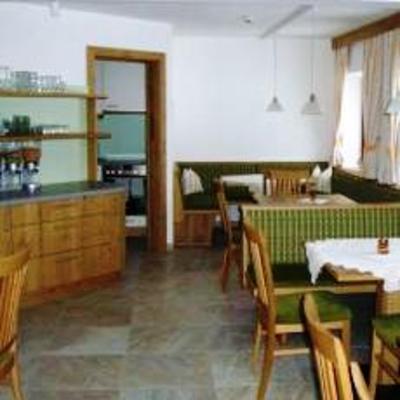 фото отеля Landhaus Taurer