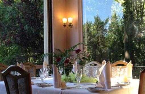 фото отеля Parkhotel Villa Altenburg