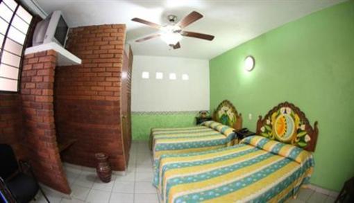 фото отеля Hotel La Casita Morelia