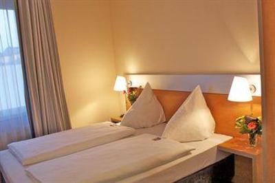 фото отеля Senator Hotel Frankfurt
