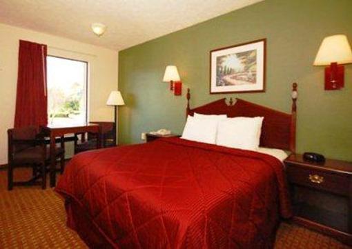 фото отеля Quality Inn Savannah (Tennessee)