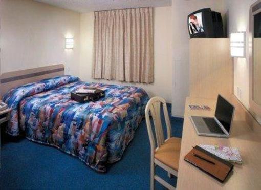 фото отеля Motel 6 Roanoke Rapids