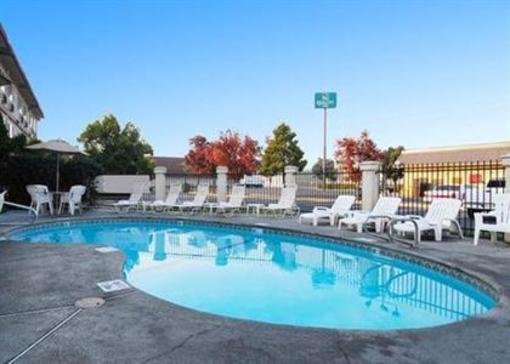 фото отеля Quality Inn Modesto