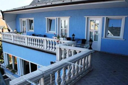 фото отеля Blue Villa Appartement House