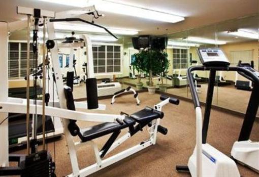 фото отеля Hawthorn Suites by Wyndham Greensboro