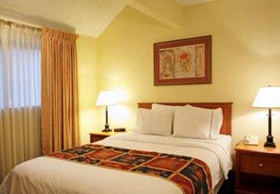 фото отеля Gatehouse Suites East Lansing