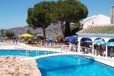 фото отеля Capistrano Villages Apartments Nerja