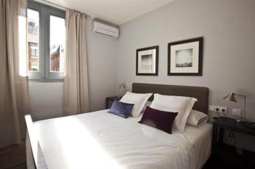 фото отеля Palauet Tres Torres Apartment Barcelona
