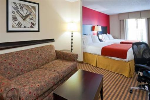 фото отеля Holiday Inn Express Atmore