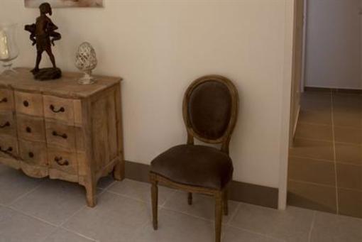 фото отеля Chambres d'Hotes La Maison de Leonie