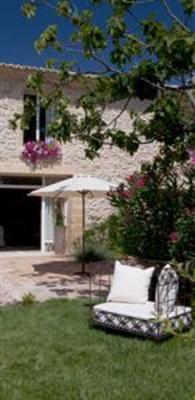 фото отеля Chambres d'Hotes La Maison de Leonie
