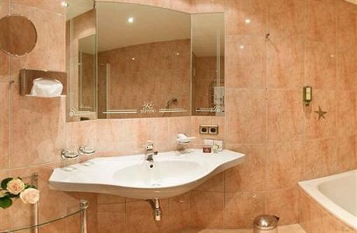 фото отеля Juffing Hotel & Spa
