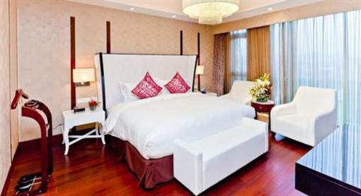 фото отеля White Horse Lake Jianguo Hotel