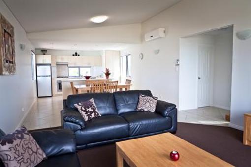 фото отеля Middleton Beach Holiday Park