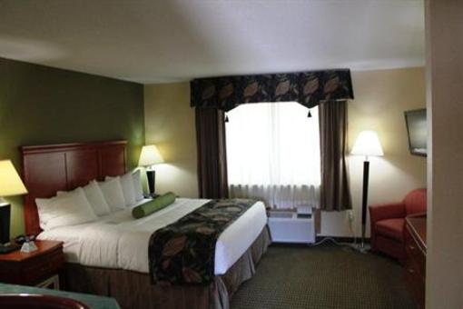 фото отеля BEST WESTERN Plus Celebration Inn & Suites