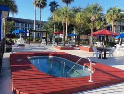фото отеля Claremont Kissimmee Hotel
