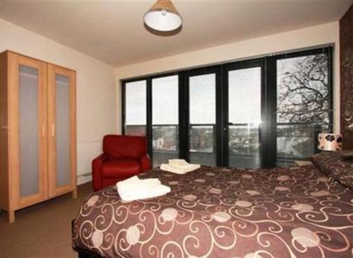 фото отеля Central Serviced Apartments Gloucester Rd