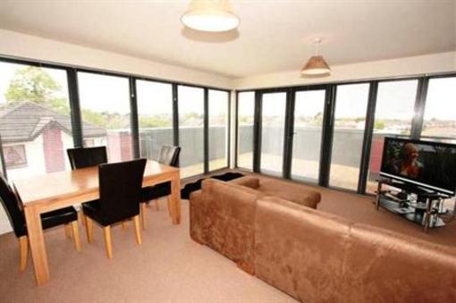 фото отеля Central Serviced Apartments Gloucester Rd