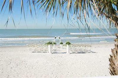 фото отеля Doubletree Beach Resort Tampa Bay / North Redington Beach