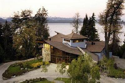 фото отеля Design Suites San Carlos de Bariloche