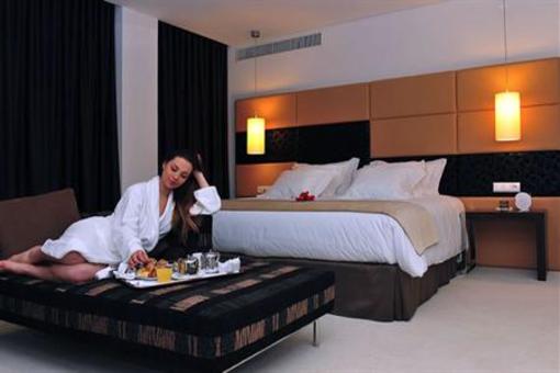 фото отеля Axis Porto Business & Spa Hotel