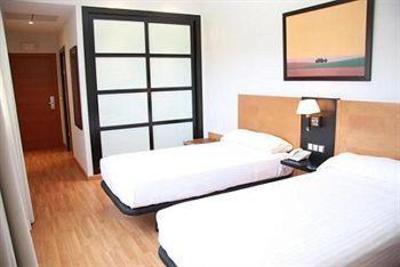 фото отеля Cortijo Chico Hotel Alhaurin de la Torre