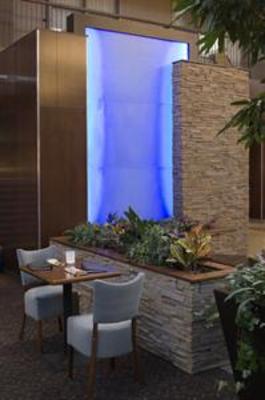 фото отеля Delta Calgary South