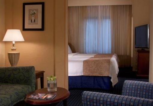 фото отеля SpringHill Suites Jacksonville / Deerwood