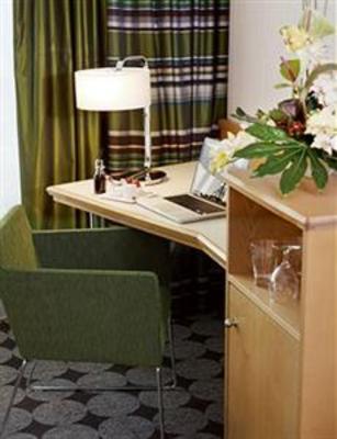 фото отеля Moevenpick Hotel Nuremberg-Airport