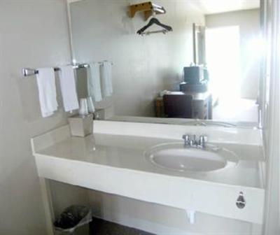 фото отеля All Star Inn Bunkie
