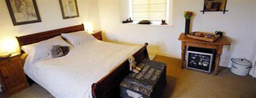 фото отеля Higher Farm Bed and Breakfast