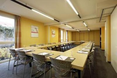 фото отеля InterCityHotel Speyer