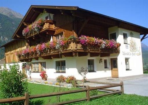 фото отеля Bauernhof Ferienbauernhof Wendlshof Oetztal