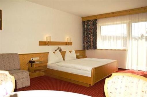 фото отеля Hotel Ramsaueralm Ramsau am Dachstein