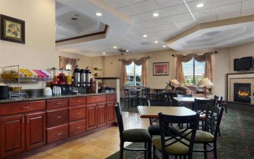 фото отеля BEST WESTERN Port Columbus