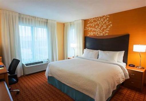 фото отеля Fairfield Inn & Suites Tulsa Downtown
