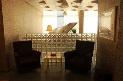 фото отеля Akman Aparthotel