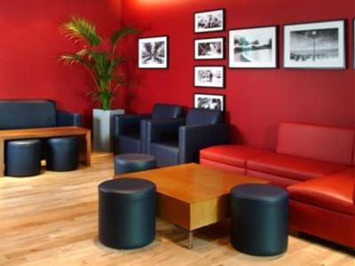 фото отеля Ramada Encore Milton Keynes