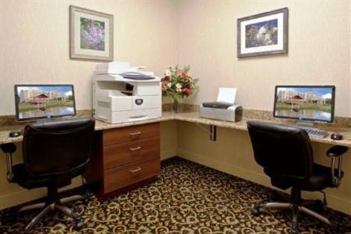фото отеля Holiday Inn Express Hotel & Suites Webster