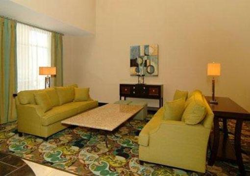 фото отеля Comfort Suites Hot Springs