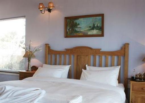 фото отеля Hilltop Country Lodge