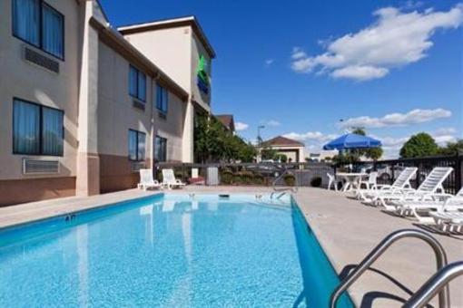 фото отеля Holiday Inn Express Shelby
