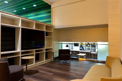 фото отеля Holiday Inn Atlanta-Airport-North