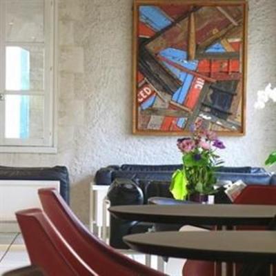 фото отеля Hotel Saint Nicolas La Rochelle