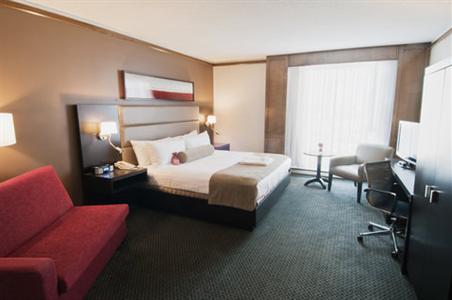 фото отеля Holiday Inn Plaza la Chaudiere