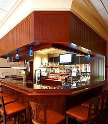 фото отеля Trenton Marriott at Lafayette Yard