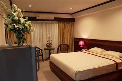 фото отеля CNR House Hotel