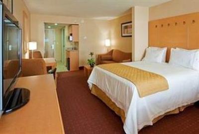 фото отеля Holiday Inn Express Hotel & Suites Cd. Juarez-Las Misiones