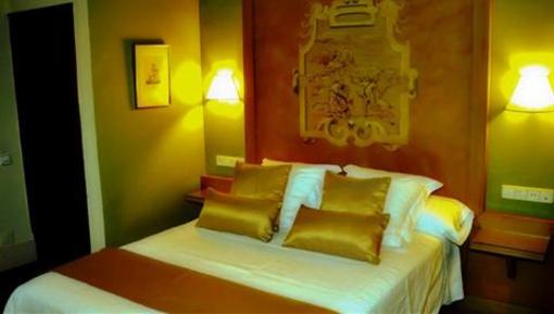 фото отеля Hostal del Cardenal