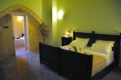 фото отеля Palazzo Mellacqua Rooms Bed and Breakfast Andrano